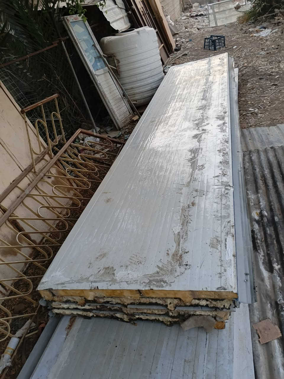 سندويج طول 5 ونص وطول 3 ونص للبيع في سكله ابو حسن السويعدي اللستفسار ***********
==***********
