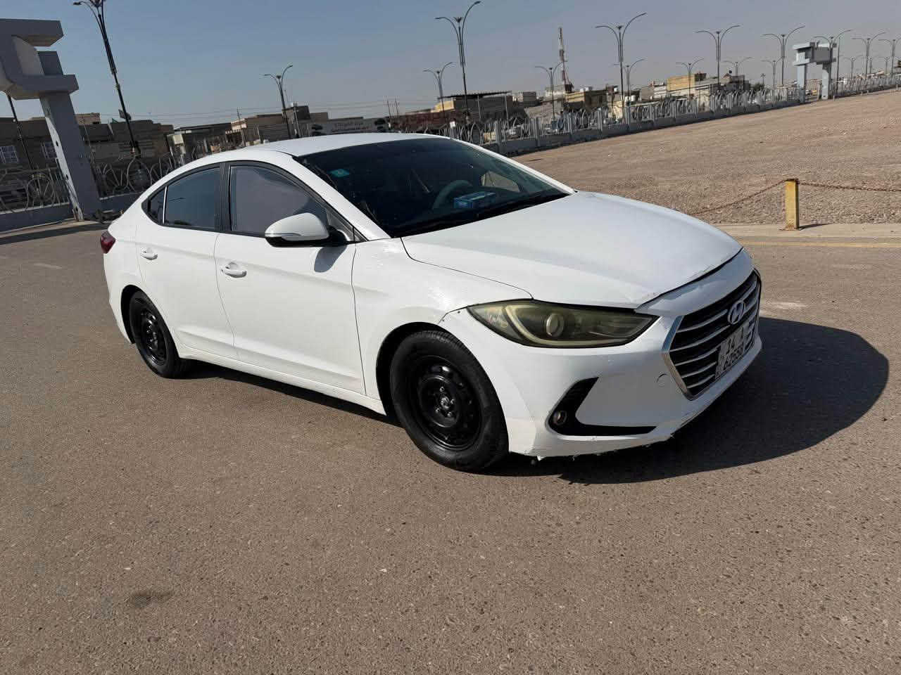 سلام عليكم  للبيع النترا موديل 2018 افانتي وارد كوري بيه صبغ قطعتين من كوريا والباقي كفاله من الضربه والتبديل والصبغ محرك كير تبريد حداديه كفاله رقم بصره جديد سياره فول مواصفات عدا الفتحه بصمه تشغيل ابواب بصمه مرايات شفط شاشه كامره خلفيه نضام أيكو نضام سبورت تدفئه كشنات لايت زنون محرك كير كفاله من الفتح سياره جديده رقم بصره تحويل سنويه جديده 2031سعر 108 مجال كلش قليل بدون احراج ///عنوان بصره
***********

