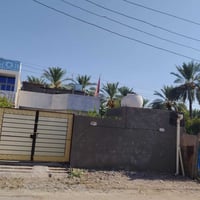 يالله سلام عليكم بيت للبيع معه قطعه مساحه كليا 800بناء 340 وقطعه 460 ب...