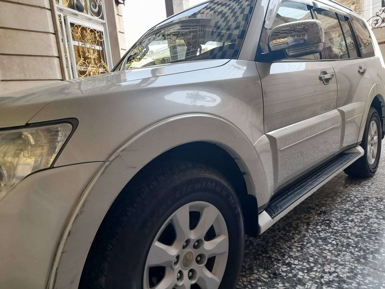 سلام عليكم من رخصت مدير الكروب البيع باجيرو حبتور فول مواصفات واحد على واحد سياره جديده لك على وضع الشركة مال جناي من زيزو عدي ستخدم شخصي لسيارة مكفوله كفاله عامه من صبغ بارد شخط رصعه مكفوله مكينه بلادي بلادي السعر ١٥٥ وبي مجال الطيبين مكان لسيارة بغداد ***********ابوحسن
