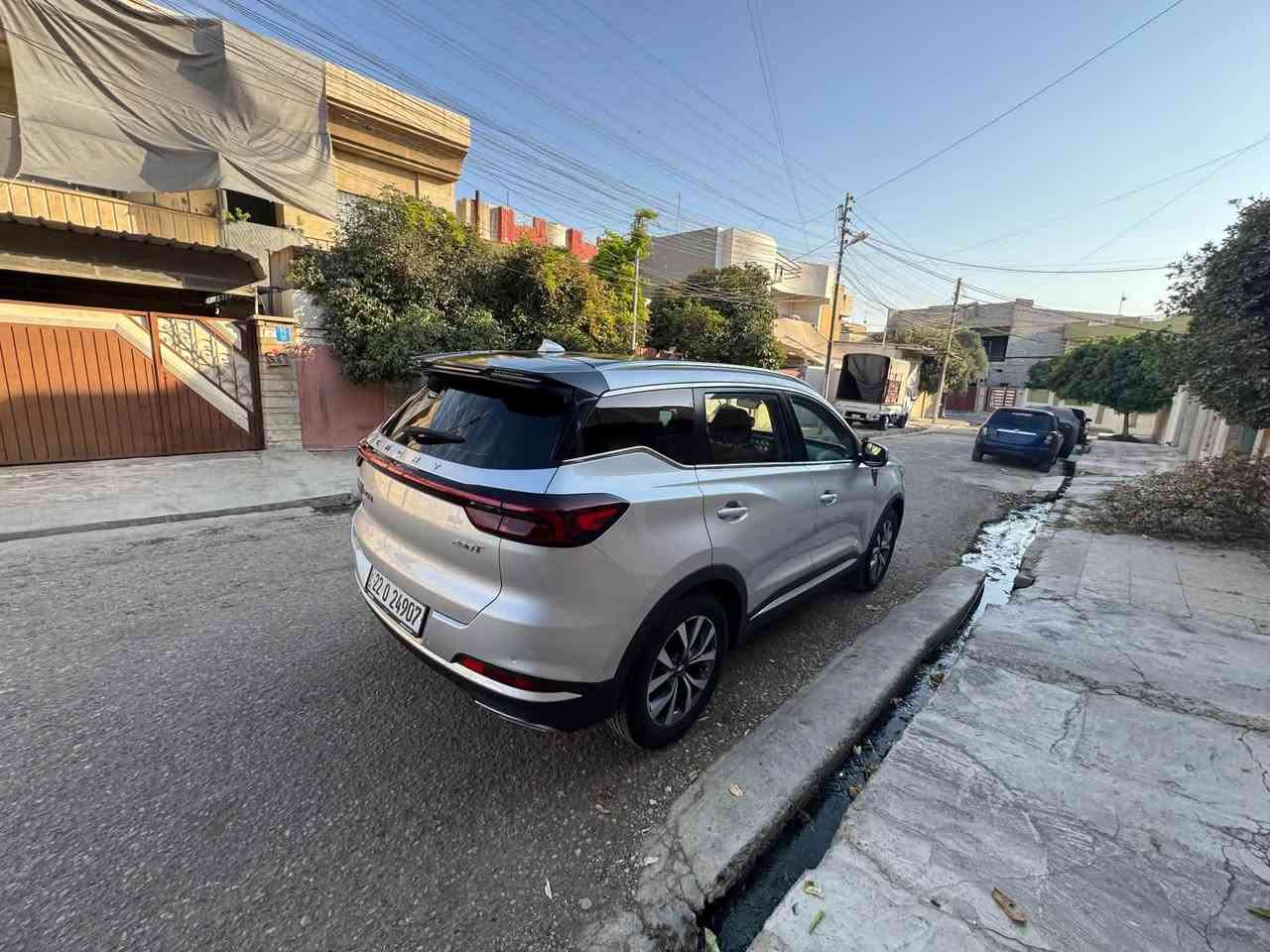 Chery tiggo 7 pro MAX
‎شيري تيكو ٧ برو ماكس شكل جديد

‎موديل 24

ماشي  10 الف كيلو

 استلام 2026 ضمان 6 سنه شركه 

‏‎مواصفات فول فول رقم اربيل بسمي تحويل وكاله مباشر   محرك 16 تؤربؤ داخل احمر  بانؤراما

‎شاشه ئه ليكترؤني 4 كاميرا 360 درجه و فيديؤ

‏‎بصمه باب

‏‎تحكمات ستيرن 

‏‎تبريد قطعتين 

‏‎تبريد لمس

‏‎شحن لاسلكي 

‏‎شاشة عربي تدعم اندرويد اوتو 

‏‎هاند بريك بصمه 

‏‎اوتو هولد 

‏‎وضعيتين قيادة ايكو و سبورت 

‏‎وضعيه قيادة مال منحدرات 

‏‎تبريد بيانو لمس 

‏‎كشنات جلد

كشين كاره بلي

‏‎شاشات الكتروني چبير

‏‎اشاير بالمري 

‏‎مكفول كفاله عامه سعر 150$ بي مجال  بسيط 
مكانها موصل اربيل 
‎ 
بسمي تحويل مباشر
