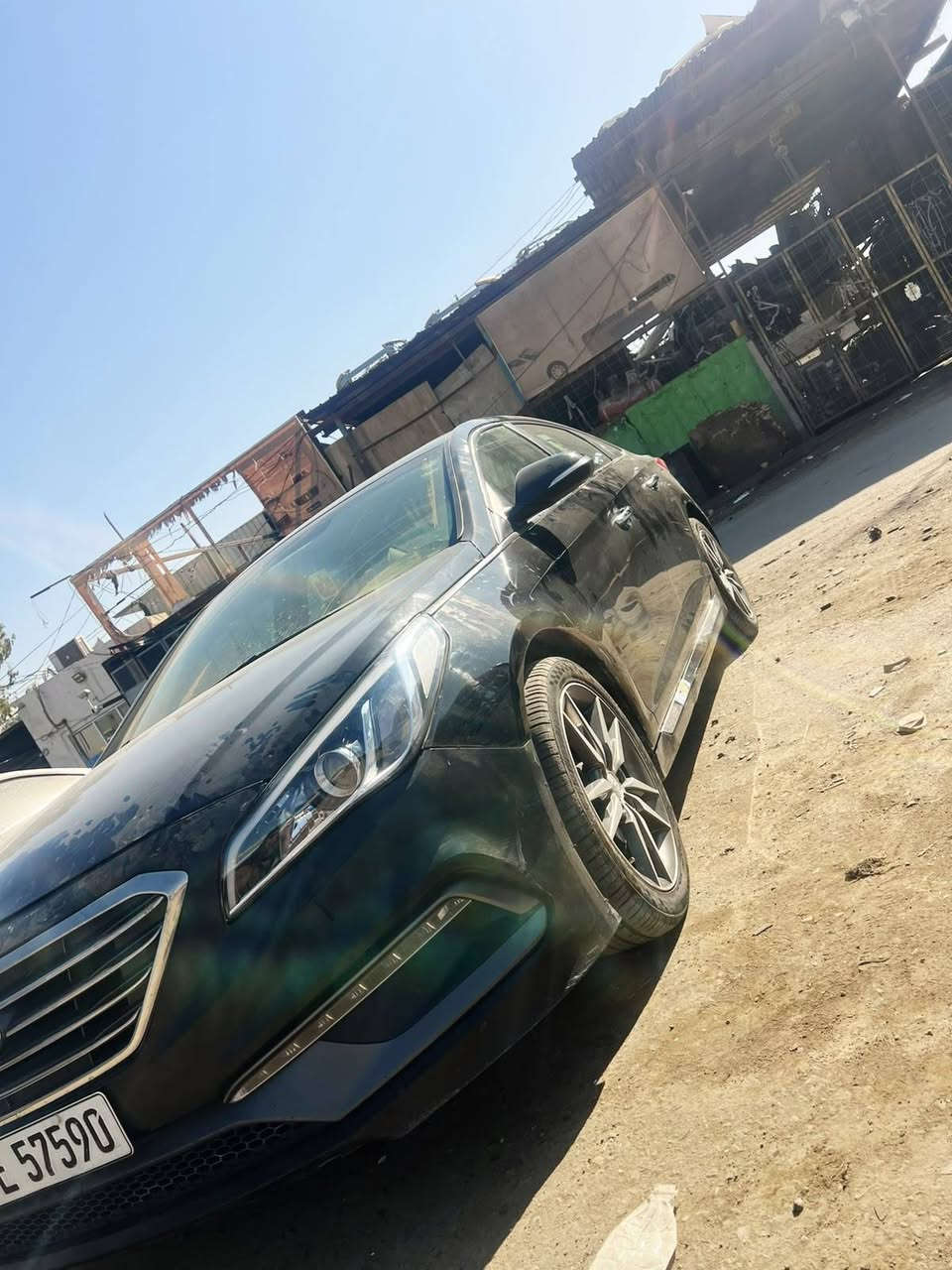 السلام عليكم
اليريد الجديد هاذا الجديد

سياره جديده ...

 اعله فئه بلسوناته شتريد مواصفات بيها خنك للاخير

سوناتا 2017  ..

امريكي...   لمتدددد 

رقم ارييل.....

ماشيه. 145 🖐️

 حادثها جاملغ امامي وبنيد نفسهن راجعات 

بصمه ابواب وتشغيل 3. .....

مري قلاب....

اناره ترحيبية جوه المرايه ...

كشن كهربائي 2...

تبريد تدفئه بالكشنات... ز

قطعتين تبريد... 

بكلايات لد....

لد نهاري....

قطعتين تبريد.... 

منضومه لايات زنون   شادها....

شاشه جبيره...

كامره بلاديه....

تدفئة كشنات خلفيه....

تحكم ستيرن...

ثلاث انضمه قياده.

ويل لمتدد.. تخم تاير جديد 

داخل جديد ...

بلوتوث مكان شحن..... 

لد أمامي نهاري..... .. 

 اشاير بالمري ....

مزوعه مواصفات ١على١... 

محرك 2400 ...

كير ومكينه بلكارتون صدر خلفي وامامي جديد

تخم تاير...

ويل بلادي ...

مانقصها لو برغي نضافه 

السيارة جديدة شكد متتوقع

السعر.       ((121))

 بيها مجال للشراي 

***********...

...

رجاء الموشراي لايضل ينطي اسعار بكيفه

السيارة بالحقيقه احله من الصور بأكثر 🧿
