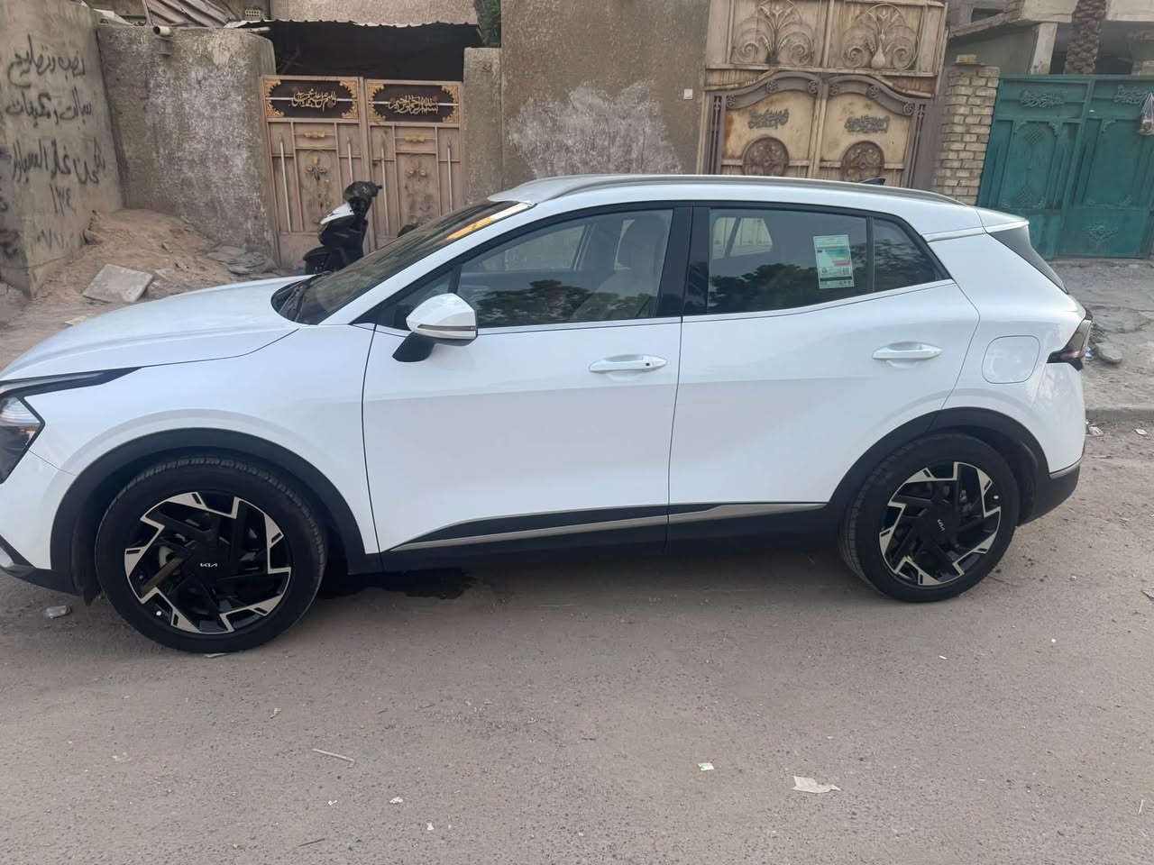 مديل ٢٤ كامل مواصفات عده البانوراما مكفوله من صبغ والبارد السونار مرفق بصور مدينة الصدر السياره بسمي اليوم شديت رقم لغاية ٣١ السعر ٢١٠ السياره احله من صور خابرني خاص مااجوب  ***********  الشراي يتصل لا تخلصه هاص وتعاليق واتساب ماعدي
