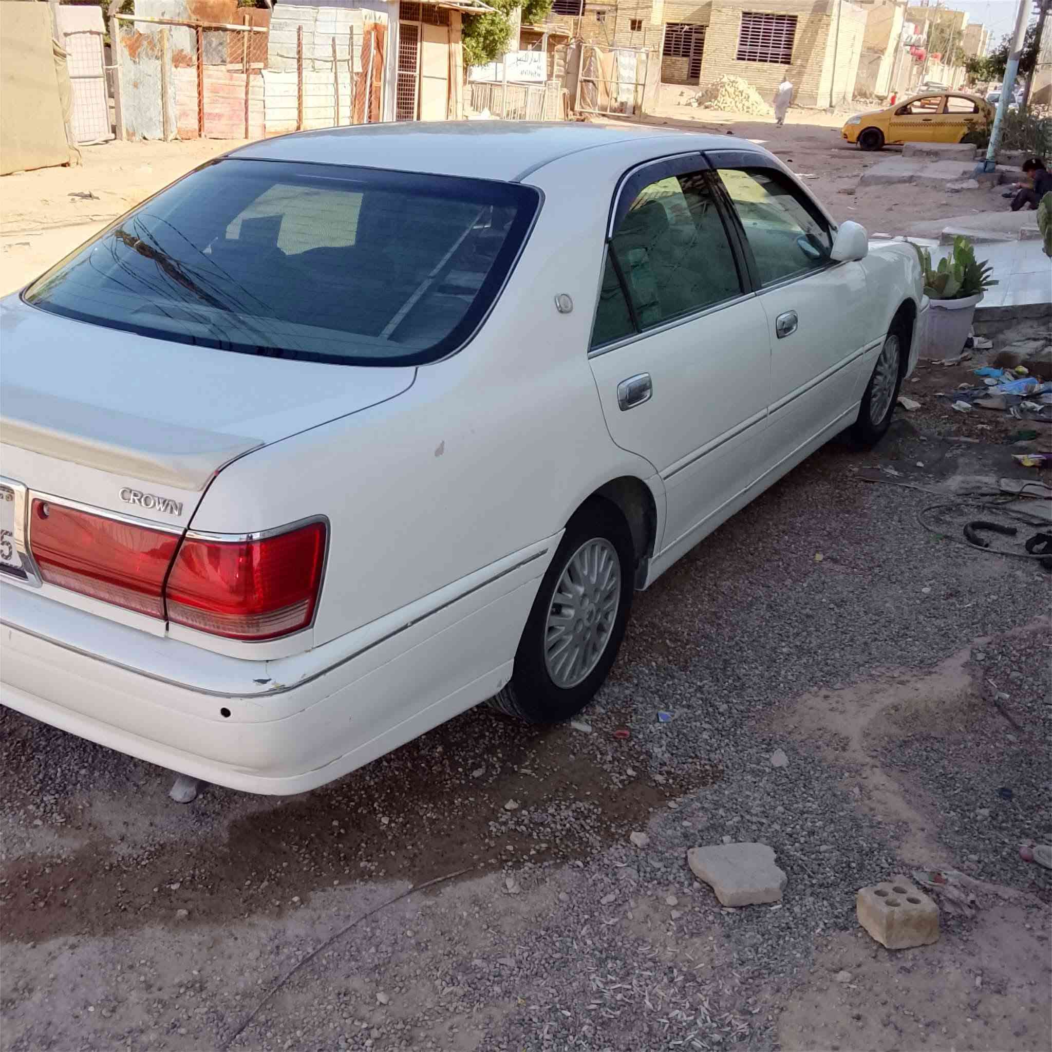 ملكه صدفيه 2002اصل كرستال شاصي 75 كفاله عامه 
ديفور الكبير شاشه خلفي برده 3دكم فول بطن 
مكينه وكير كارتون حداديه جديده تخم تاير 
تحويرة نجف رفم صلاح الدين بسمي مداور ثاني يوم سنويه ال30 سياره جاهزه على24 
مكاني النجف الاشرف سعر خاص وخادم
***********

