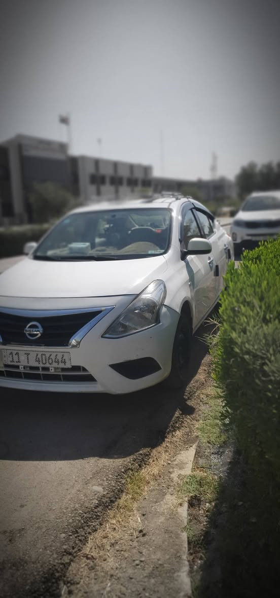 السلام عليكم
صني هندي للبيع موديل ٢٠١٦ السياره جاهزه للاخير كير مكينه تبريد حداديه السعر ٨٥ ورقه 
مكاني بغداد الشعله 
***********
