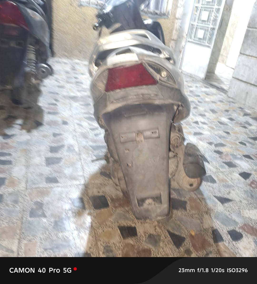 السلام عليكم الدرجه للبيع العنوان بغداد الشعب ماكس  140  ، ***********
