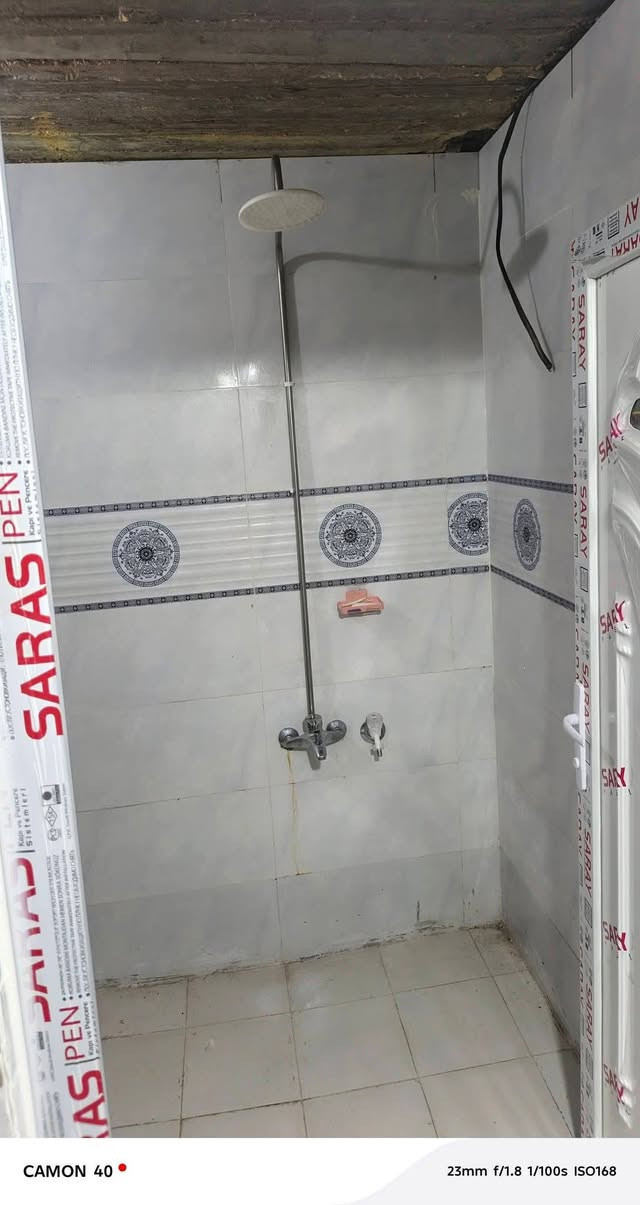 سلام عليكم بيت للبيع على طريق السنيه البناء طابوق كونكريت بحي الامين الثانيه بناء جديد المساحه200م قريب على الشارع للاستفسار على ***********

نص مكتوب في الصور:
- CAMON 40
- 23mm f/1.8 1/100s ISO287
- 23mm f/1.8 1/100s ISO123
- 23mm f/1.8 1/100s ISO154
- 23mm f/1.8 1/50s ISO166
- CAMON 40 23mm f/1.8 1/100s ISO168
- 23mm f/1.8 1/100s ISO204
- 23mm f/1.8 1/50s ISO472
- 23mm f/1.8 1/100s ISO225