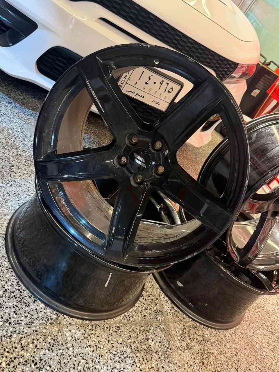 طخم ويل نجمه جارجر
للبيع 300$ 
مكاني الكراده 
***********
