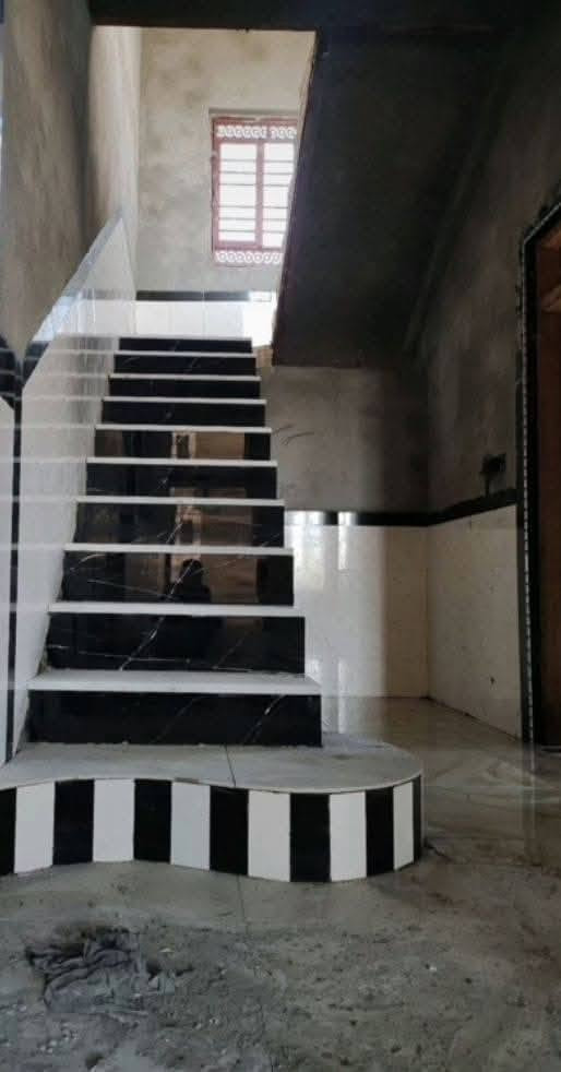 خلفة سراميك شغل إيراني تتريس مولزك ونشتغل بلماده لوح، سراميك
***********
