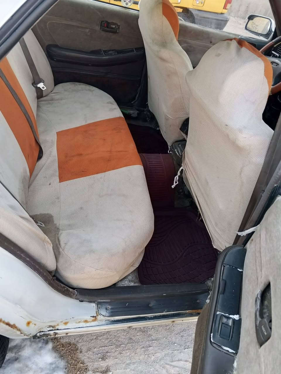 سلام عليكم مارك كصيف للبيع مكينه أو كير جدد تخم تاير جديد حداديه نضيفه كهربائيات شغالة نقال ***********السعر٣٠ سنويه لغاية ٢٠٣١ عنوان بصره كرمه علي
