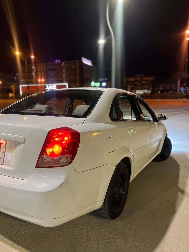 Chevrolet Optra 
شۆفلێت ئۆپترا ٢٠١٠
ئؤپترا ٢٠١٠ ساخ ساخ گیڕ عادی گیڕو مەکینە بەشەرت حیزام بؤیاخ تەبرید ساردو گەرم کؤدو بارکؤدی وەرگیراوە هەموو گیانی جایزە  
هیچ نوقسانی نیە 
سلێمانی 
ژ.م *********** السليمانية, العراق
