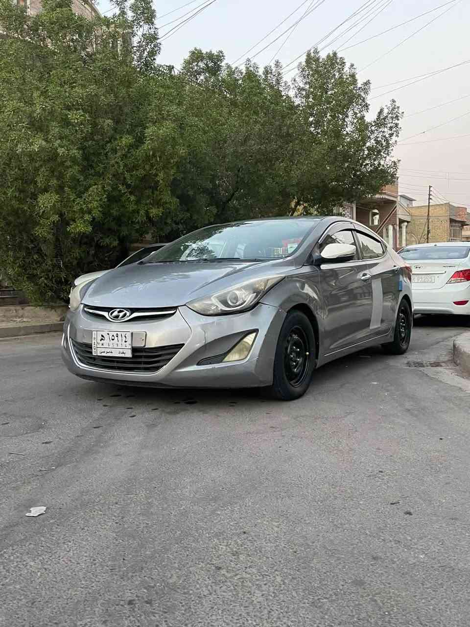السلام عليكم
النترا 2016 خليجي للبيع
بيها طخه من كدام
وديها هاي الطختين ومرشوشه كلير
السعر 87 
***********
المكان بغداد
