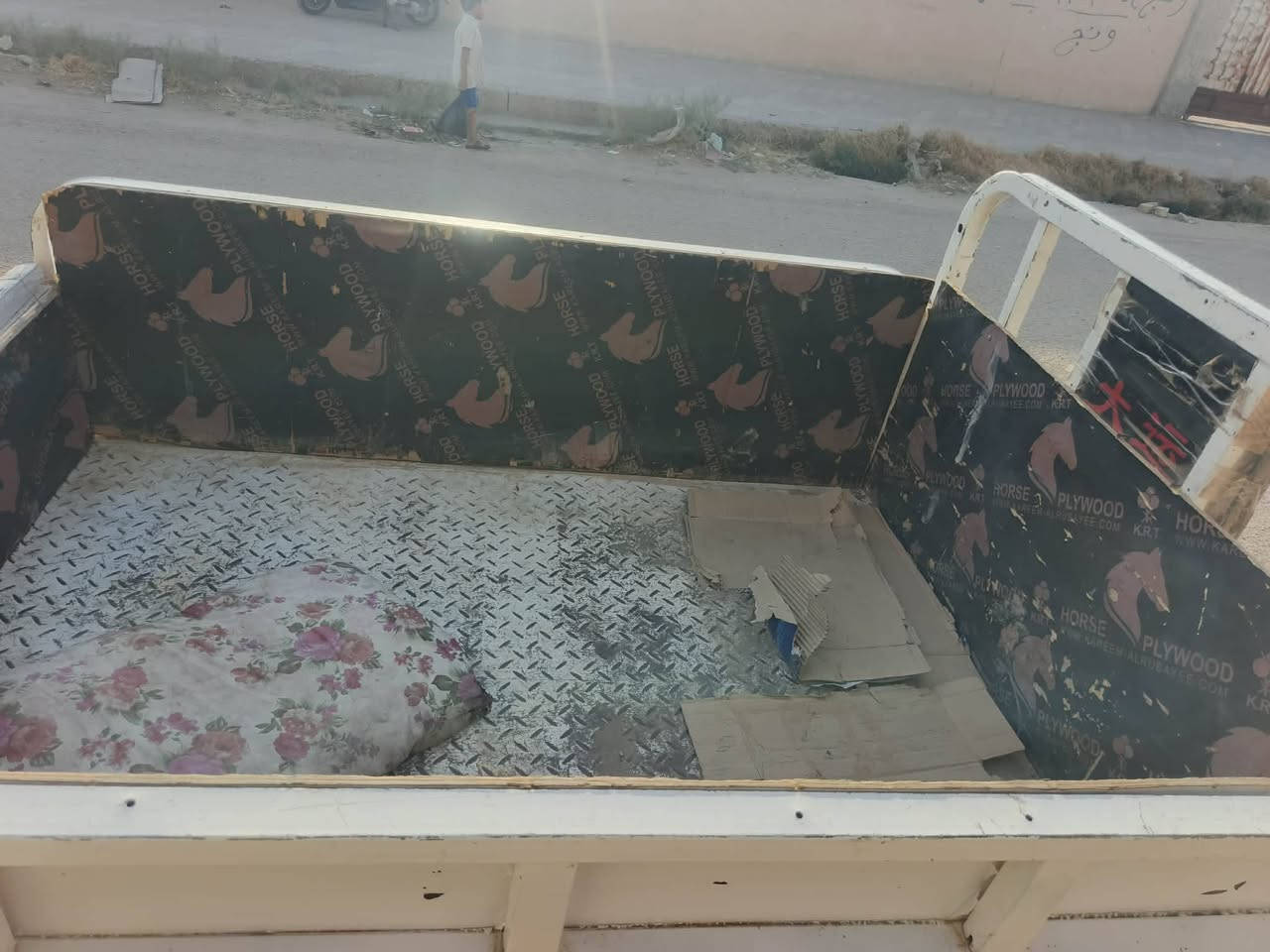 مديل 20 كفاله عامه
1800 وبيه مجال لطيبين  

مو شراي اطلع كبل  

مكاني قضاء النصر

***********
