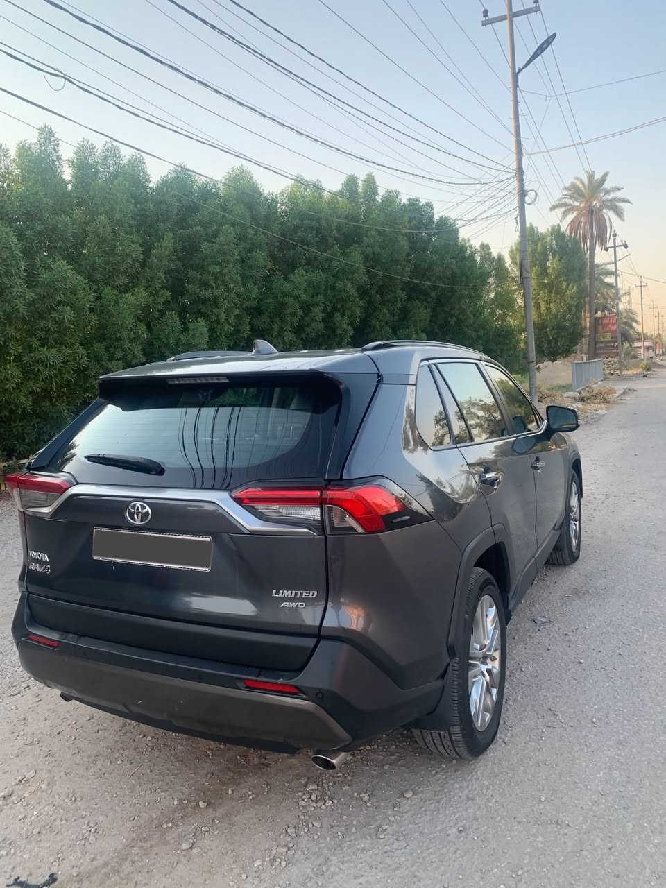 راف 4
مديل 2019
وارد امريكي < صور الحادث مرفقة 
فول مواصفات للاخير 
ماشيه : 137km
بنراما جنطة كهرباء كشنات تدفئة تبريد فول للاخير 
هواي مواصفات ميحتاج اذكرهن 
رقم بغداد ب اسمي تحويل مباشر 
مكان سيارة بابل 
للاستفسار: ***********
