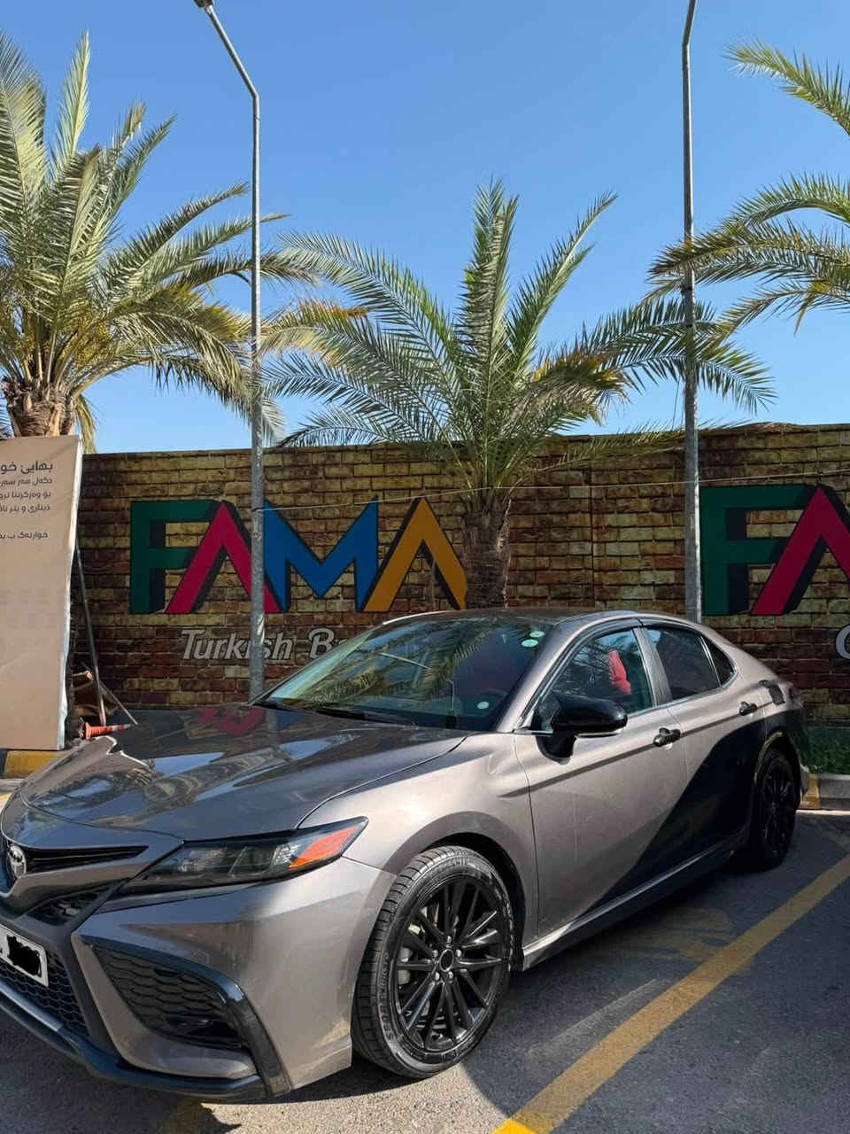 🔥 FOR SALE / للبيـع / بۆ فروشـتنێ 🔥
🚗 Toyota Camry SE 2024
 مۆدێل: 2024 (SE)
 ڕێڤەچوون: 40 هەزار مایل
 صبغ: چەملغێ سایقی دگەڵ چارێکا (ربع) بونێدێ
 ئێرباگ: دشبول و ستێرن ب شەرت نه ڤەبوینە (سلیم)
 ڕەقەم و سنووی نوێنە، تحویل ب شەرت
 ژمارا شاسێ (VIN): ⁠4T1G11AK9RU868033⁠
💰 نرخ: 17,500$ (175 وەرەقە)
📍 جهـ: دهۆک
📞 تەلەفون / واتساپ: ***********

سيارة نظيفة جداً وبحالة ممتازة جاهزة للاستخدام!
 الموديل: تويوتا كامري SE 2024 (مواصفات أمريكية)
 المسافة المقطوعة: 40 ألف ميل
 الصبغ: الجاملغ الجهة اليسرى (جاملغ السائق) مع ربع البونيد
 الإيرباك: الدشبول والاستيرن بشرط سليم 
 رقم وسنوية جديدة، التحويل بشرط
 رقم الشاصي (VIN): ⁠4T1G11AK9RU868033⁠
💰 السعر: 17,500$ (175 ورقة)
📍 الموقع: دهوك
📞 للاتصال / واتساب: ***********
📲 للتواصل المباشر عبر الواتساب / بۆ پەیوەندیا ئێکسەر ب واتساپێ:
https://wa.me/9647502399096
