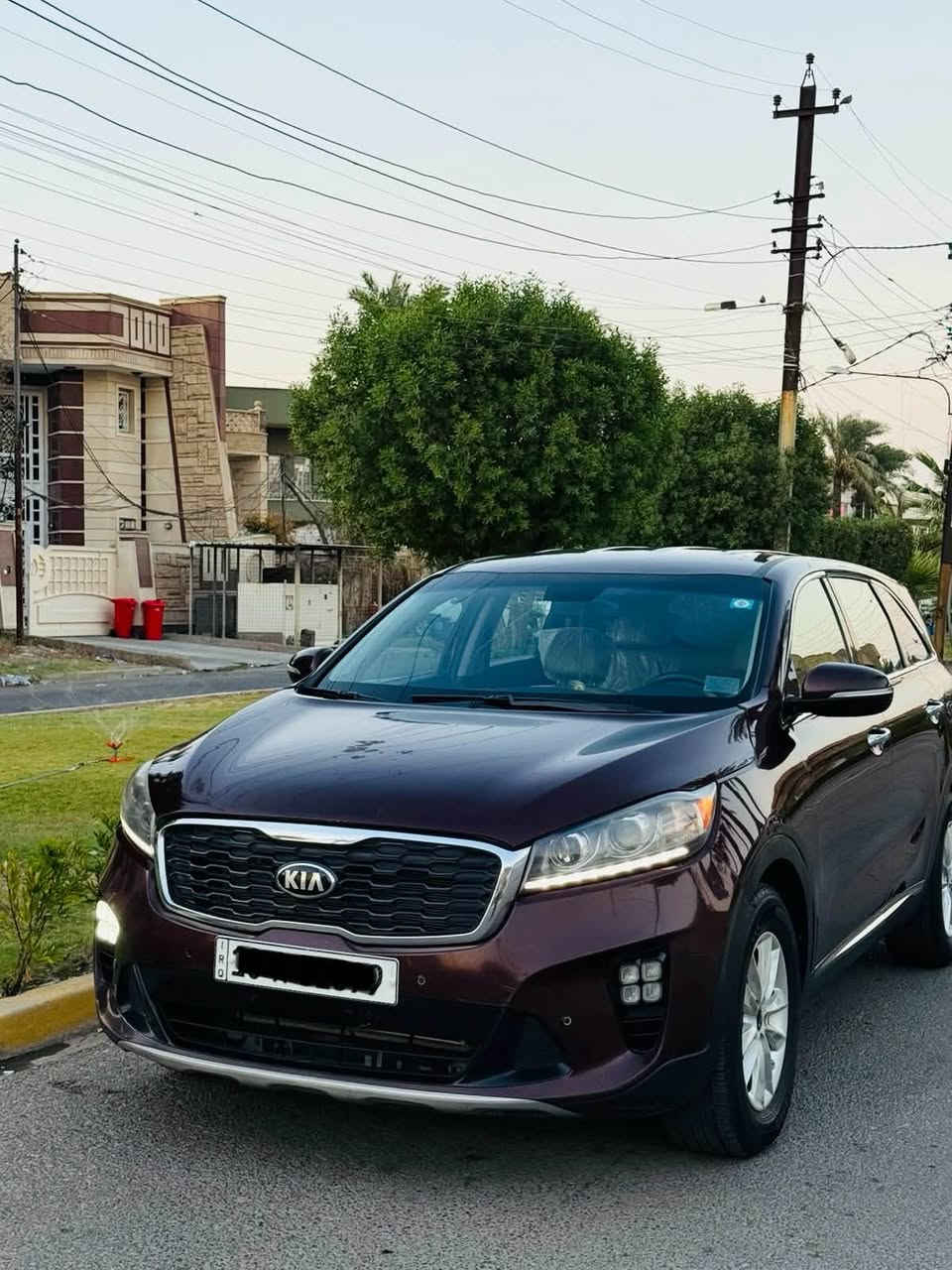 سلام عليكم سورنتو موديل 2019.  سعر( 148) . 6 سلندر 
مكان بغداد التصال ☎️التصال ***********
7 راكب /3 قطع تبريت 
بيه جاملغ وبنيد (بدون دواخل)
جنطه كهربائ 
الد زنوز 
كامره خلفيه دوره 
تبريت ثلج ⛄️ 
شاشه كبير المس 
فوال تحكمات ستيرن 
حساسات ماميه خلفي رادرات جانبيه 
رقم بابل بسمي الدولي اب مكان تتحول
