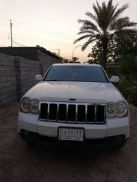 جيب كراند شيروكي  2008 وارد امريكي محرك 8سلندر 5700 فول مواصفات Limite...