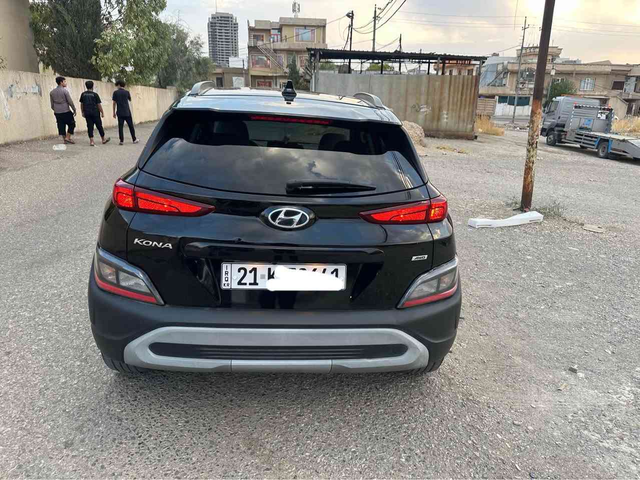 Honda kona 2022 
بێ بۆیاخ 
تەنها ١٨٠٠٠کم ڕۆشتووە 
زۆر تازەیە و دەعمی سوکە 
هیچ مەسرەفی تیا نییە 
دەبڵ ئەکسلە 
145 وه ره قه و مجال
*********** السليمانية, العراق
