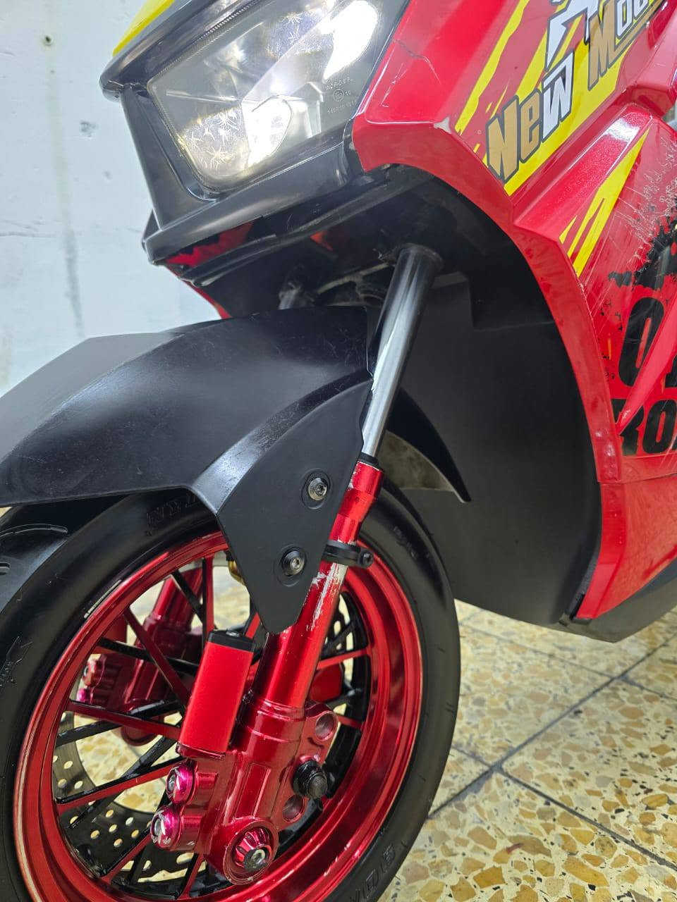 حسن وحسين GT • سكنس شحن • 72فولت 21امبير