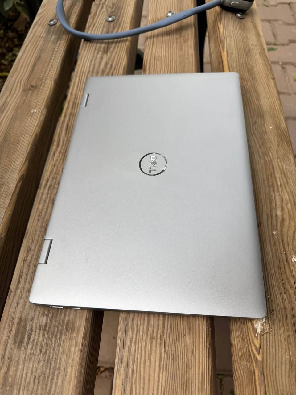 السلام عليكم
لابتوب لمس قلاب 2in1 DELL LATITUDE 3330 جيل 11 لمس قلاب 360درجة حديثة لون سلفر

مواصفاتها

CORE i5 1145G7 كور اي فايف جيل 11 

RAM 16كيكا ddr4

هارد ssd nvme m.2 256 كيكا

كارت الشاشة حديث intel iris xe graphics (8كيكا)

حجم الشاشة 13.3 ips full hd لمس قلاب ضد التوهج والانعكاس 

تحتوي على بصمة وجه face id وكذلك بصمة اصبع finger print 

كيبورد ضوئي 

تحتوى علي منفذ تايب سي TYPE C

لابتوب نضيفة كلش ومعتني بيها وبنظافتها 

لابتوب قوية وحديثة وتشغلك كل البرامج الهندسية والرسم ومنصب اوتوكاد ٢٠٢١ وبرامج الفوتوشوب 

مكاني بغداد الاسكان شارع مستشفى الطفل واذا من غير محافظة اكدر ادزها بالتوصيل 

السعر 450 الف ***********
