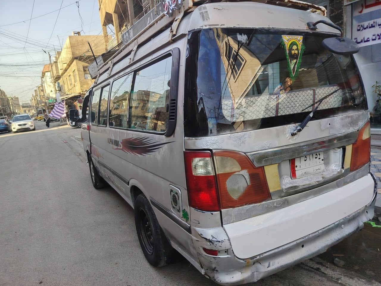 السلام عليكم فتون موصلية سنوية عضم موديل ١٤ سيارة جاهزة كبل للشارع مكينة كير اكسل كاردن صدر دوشمة كهربائيات كلة خير من الله السيارة عايزة بس سايق الكشر شوف العين بيهة بخات صبغ بدون ضربة الي يدور مكفول خلي يطلع كبل السعر ٣١ وبيهة حق الجية المكان بغداد ***********
