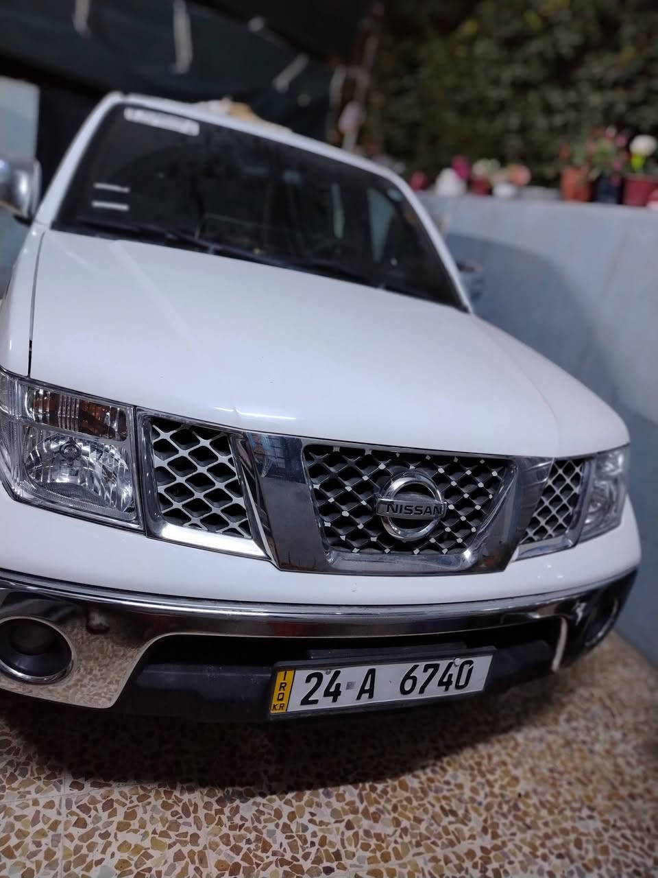 نيسان نيفارا للبيع للاستفسار أكثر اتصال ***********
