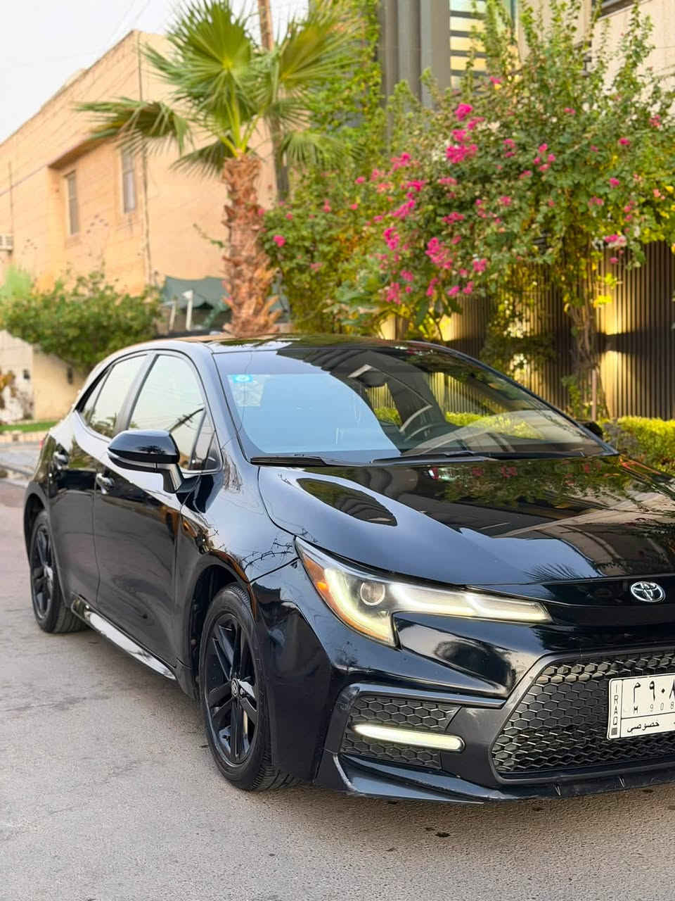 السلام عليكم 
كورلا هاج باك se ٢٠٢٠ للبيع او المراوس 
ماشيه ٦٨ ميل السياره فول عدا الفتحه مكينه 2000
حادثه جاملغ وبنيد وبيه بارد بالجاملغ الخلفي بسيط جه السايق وبيه طخه بالشاصي الايسر السياره كامله ما بيه اي نقص عارضه ١١٢ وبيه مجال رقم بغداد باسمي مكاني حي العدل او المنصور رقمي ***********  متواجد واتساب وماسنجر
