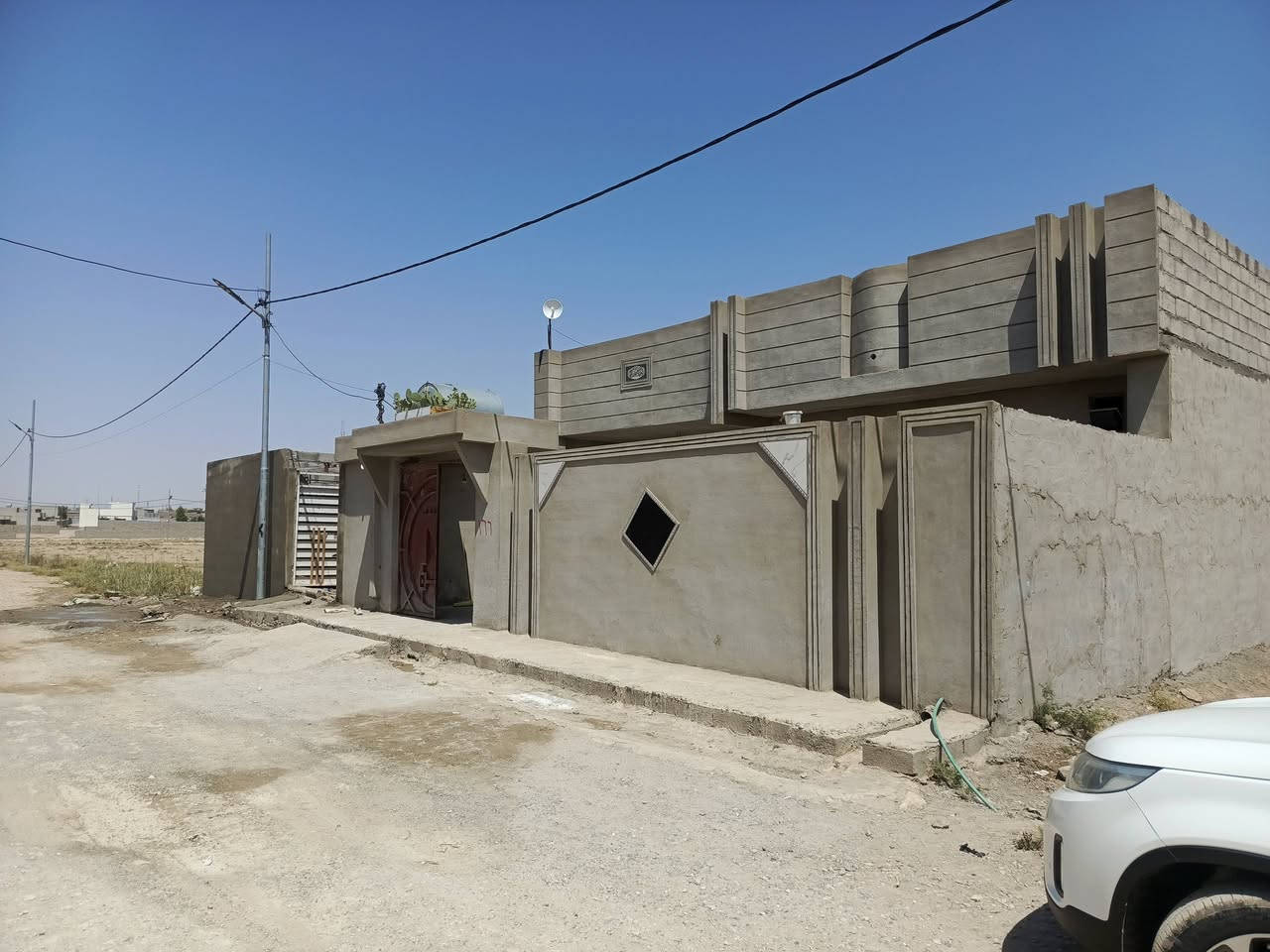لباخ بياض سمنت بسعر مناسب مكاني كربلاء ***********

