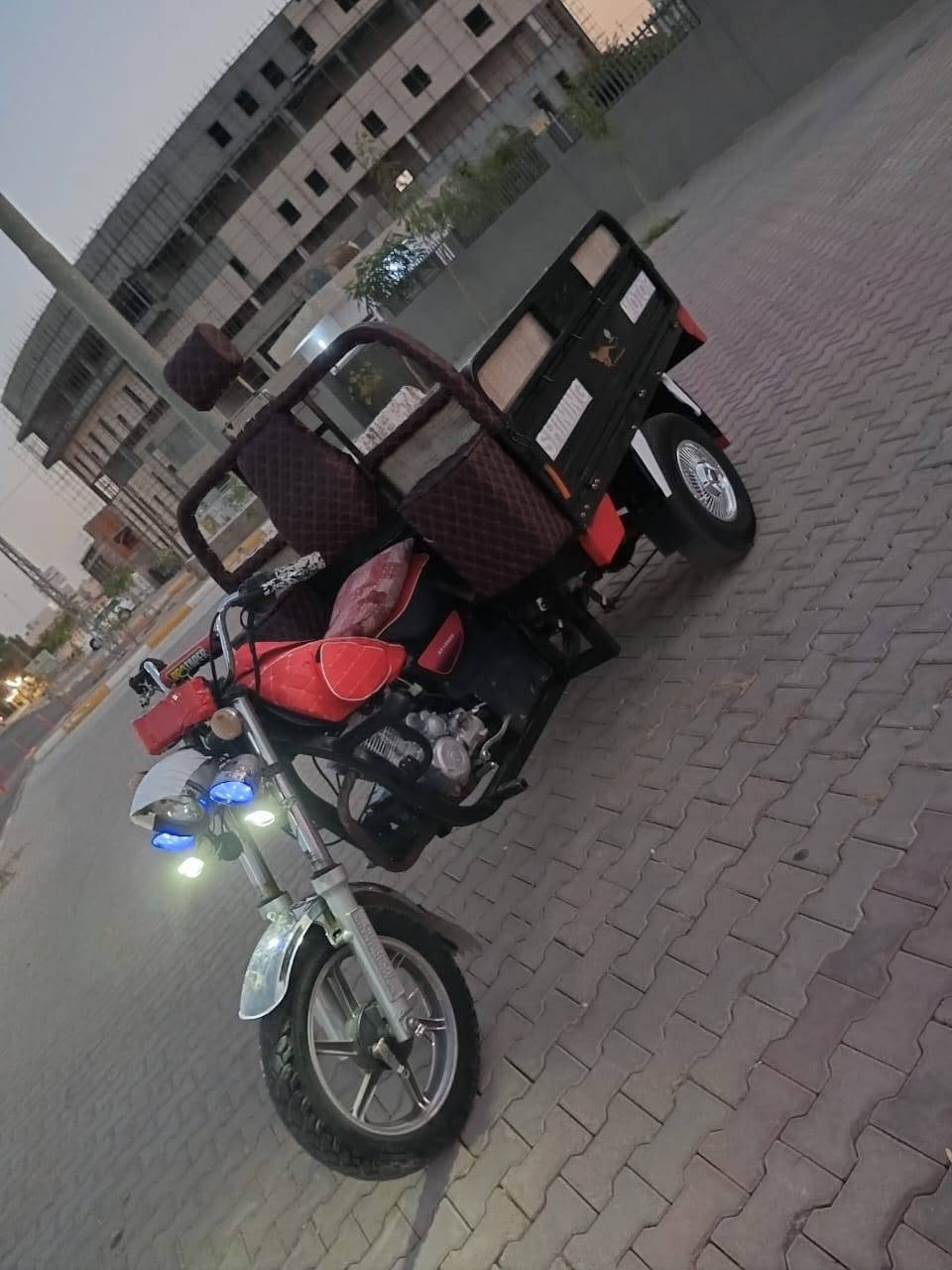 سلام عليكم ستوته البيع موديل 20بلادي فحل عالي دبل ختم محرك بلادي ستوته كهربائيت شرط ركبه شرط محرك ستوته حلوه او جاهزه ربع ماتصرف عليه مكاني كركوك رقم الجهاز ***********تحياتي للجميع
