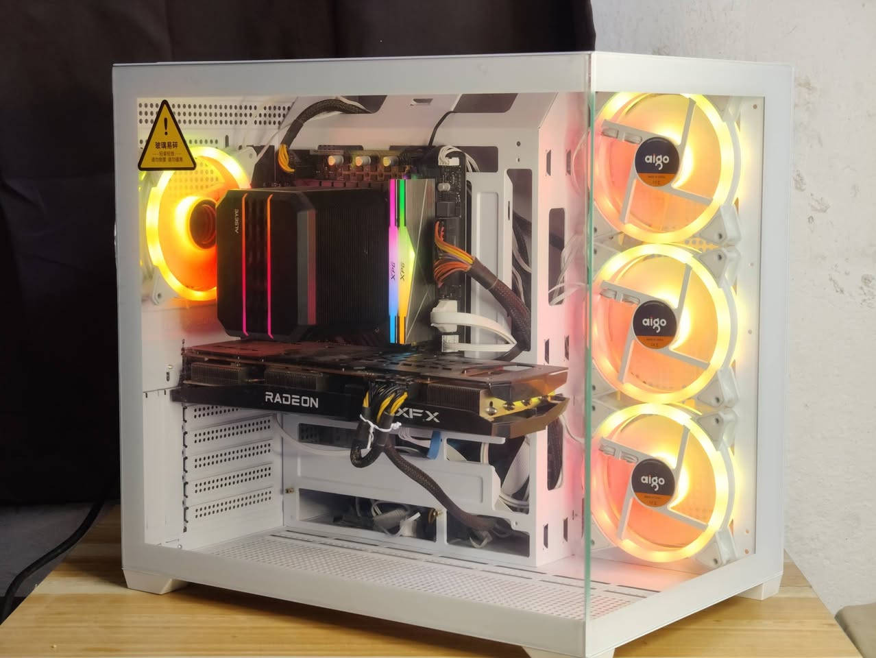🌟 تجميعة قوية لدقة الـ 2K مع ضمان حقيقي 🌟
💠 GPU: RX 6700XT 12G XFX x3FAN
كرت ممتاز لشتغيل دقة الـ2K بفريمات عالية مع 12GB vram وحرارة جدا ممتازة 
💠 CPU: i5 12400f (6C/12th Gen)
اداء قوي بالالعاب⚡
💠 Cooler: ALSEYE Air Cooler
💠 M.B: ASROCK H610M HVS M.2
💠 RAM: XPG 16GB (8x2) DDR4 3200MHz
💠 SSD: Leaxer 256GB + HDD 1000GB
💠 PSU: Thermaltake 700W 80PLUS
💠 Case: Glass White + 5 مراوح ARGB مع ريموت (جديد)
✔️ شكل مرتب و نظافة عالية جداً 
✔️ اداء ثابت ومثالي للالعاب والبرامج القوية تعمل على 2K، وتشغل 4K بإعدادات متوسطة حسب اللعبة
✔️ ضمان أسبوع حقيقي بشرط تربطها على UPS

السعر مليون و 145 الف دينار (1,145,000)  
(كيس فقط بدون ملحقات)

🖱️⌨️ متوفرة ملحقات متوفرة بسعر مناسب 

📍 بغداد - مدينة الصدر - قطاع 23
🚚 توصيل لكل العراق 🇮🇶
للتواصل *********** 📞
