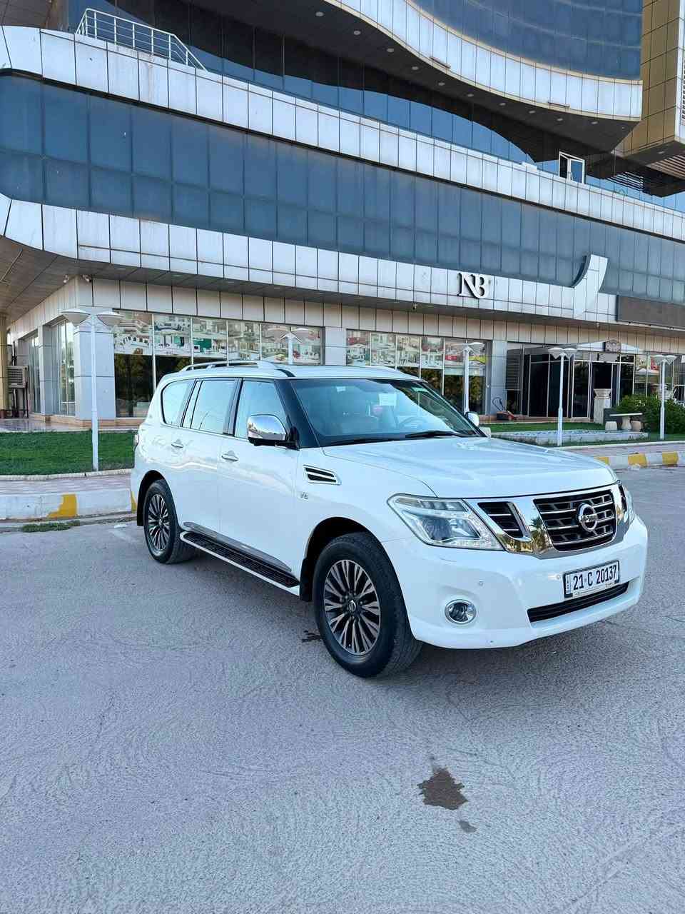 للبيع نيسان باترول موديل 2014 مواصفات
بلاتينيوم فول فول مواصفات دا خل (قرميدي) 
محرك صغير مرغوب كير و محرك بشرط ما مفتوح 
ماشي 106 الف كيلومتر بشرط سياره سلايت مرايات كهرباي 
كشنات كهرباي ثلاث شاشات خمس كاميرات بصبه تشغيل عن بعد صندوق كهربايي كشنات خزن سياره بسمي تحويل ثاني يوم 
رقم صا حب سياره 
***********

