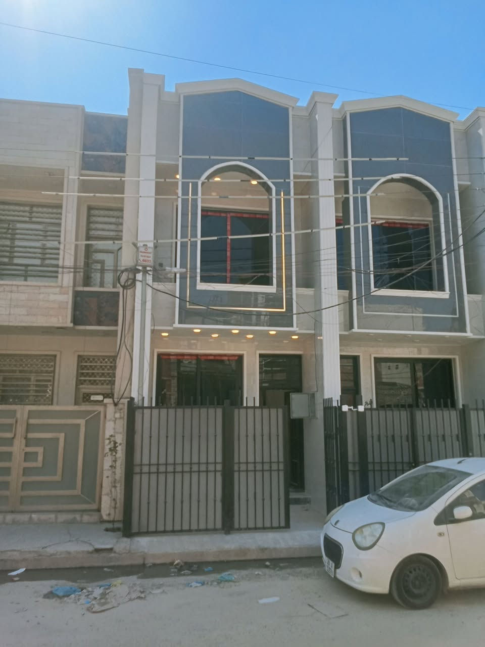 السلام عليكم
دار سكن للبيع حي الجهاد ديوان المخابرات 
المساحه (75)متر
الواجه (3.75)متر
النزال (20)متر
بناء درجه اولى موضح بل فديو
مربع هادئ 
للاستفسار الاتصال *********** أبو محمد للعقار
