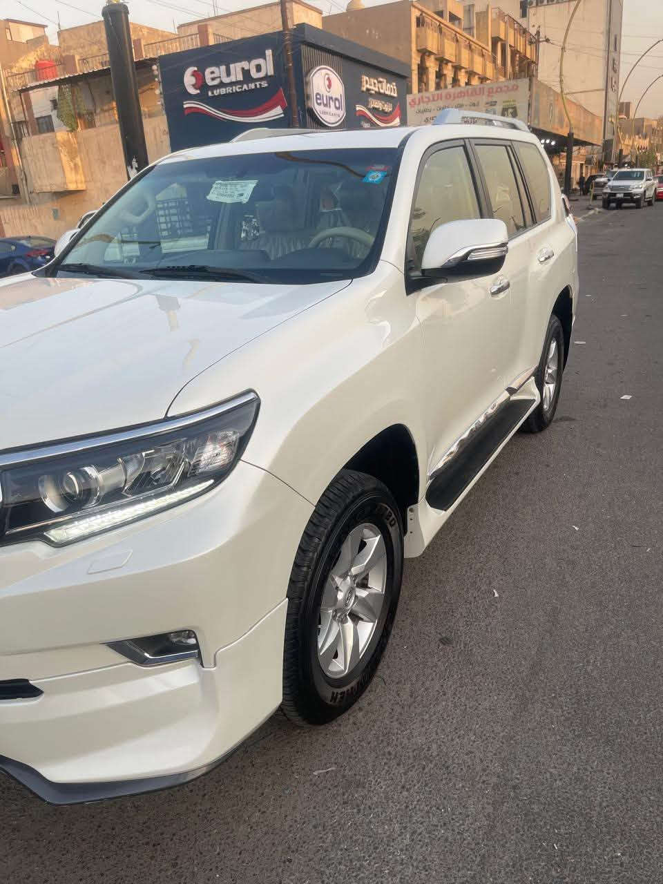 السلام عليكم برادو 2019 ساز كراسي جلد تبريد 3 قطع شاشه كامره 7 راكب ثلاجة ماشيه 54 السعر 380 ورقة وبيها  مجال  مكاني بغداد اتصال ***********
