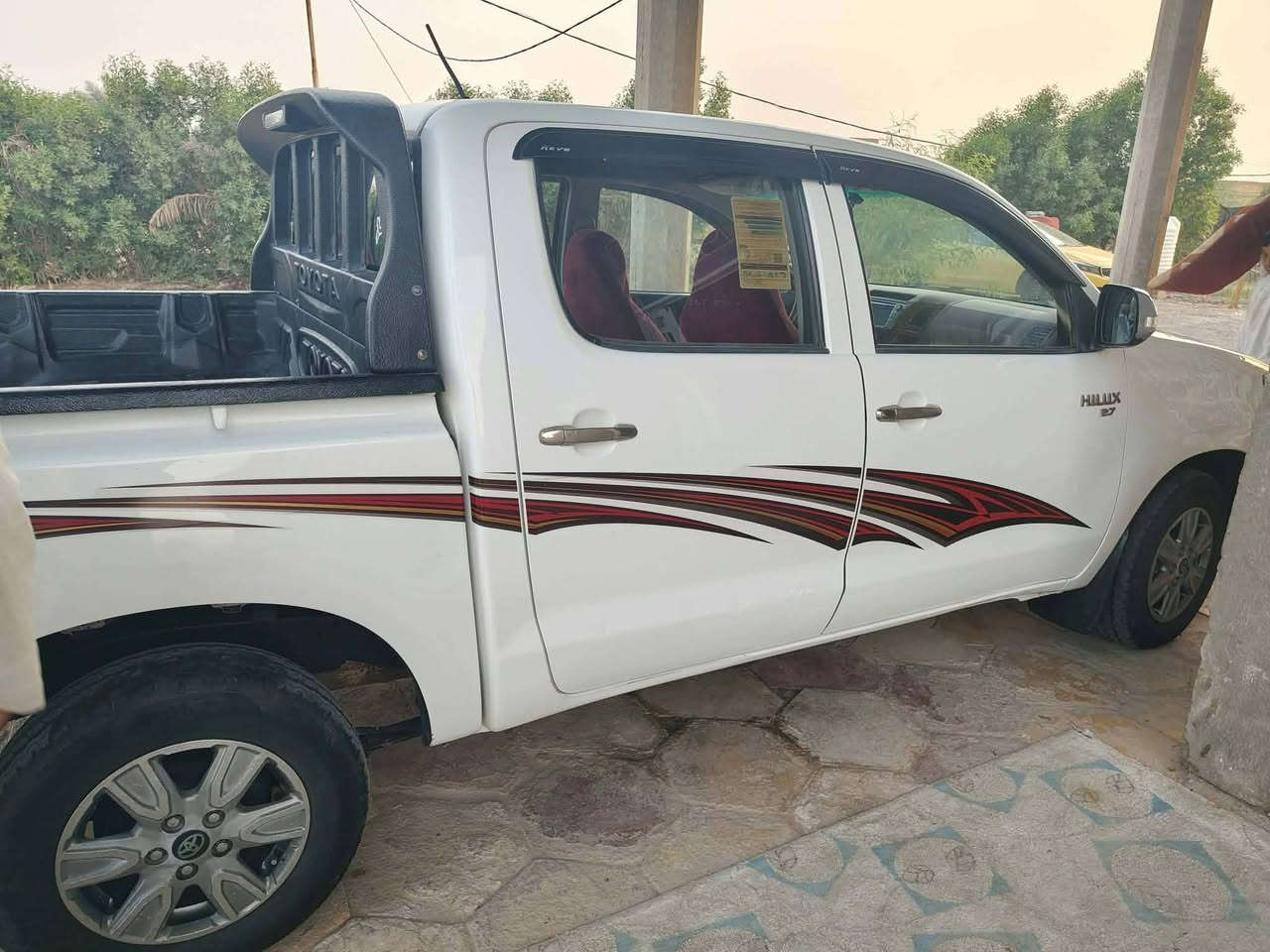 هايلوكس • ٢٠١٤ • رقم بغداد