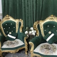 تخم مصري • خشب ثقيل • ١٠ مقاعد