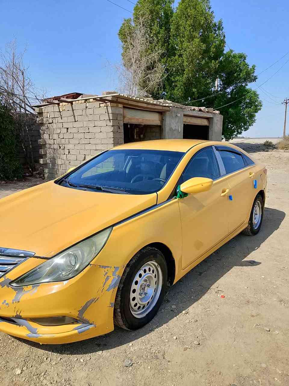 سوناتا 12 سياره جاهزه مكينه كير حداده 
مكفوله عدا ضربه بالجنطه  
السعر 70 وبيها مجال
***********
