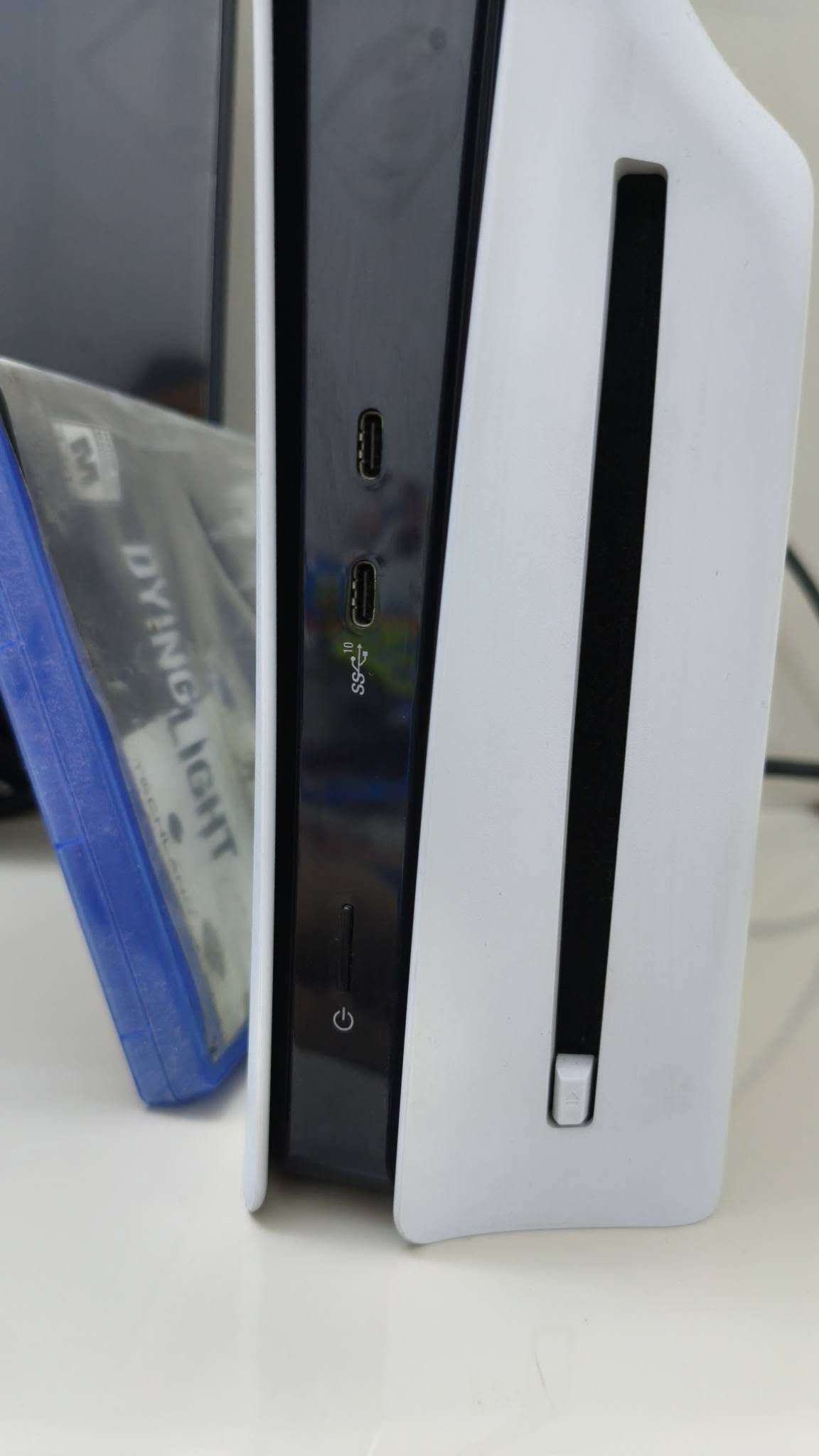 السلام عليكم
Ps5 slim 
اوربي نظافة فووول كامل ملحقات ضمان سنة باقي ٧ اشهر سوفتوير من الخيال ستور (عمارة الجادرجي)
جهاز نظافة فول الفول تجي تفحص وتشوف بعينك
+يو بي اس فاربر ١٥٠٠
+قرص Dying light هدية
السعر ٨٥٠
مكاني الشعب او حي اور 
واتس اب ***********
