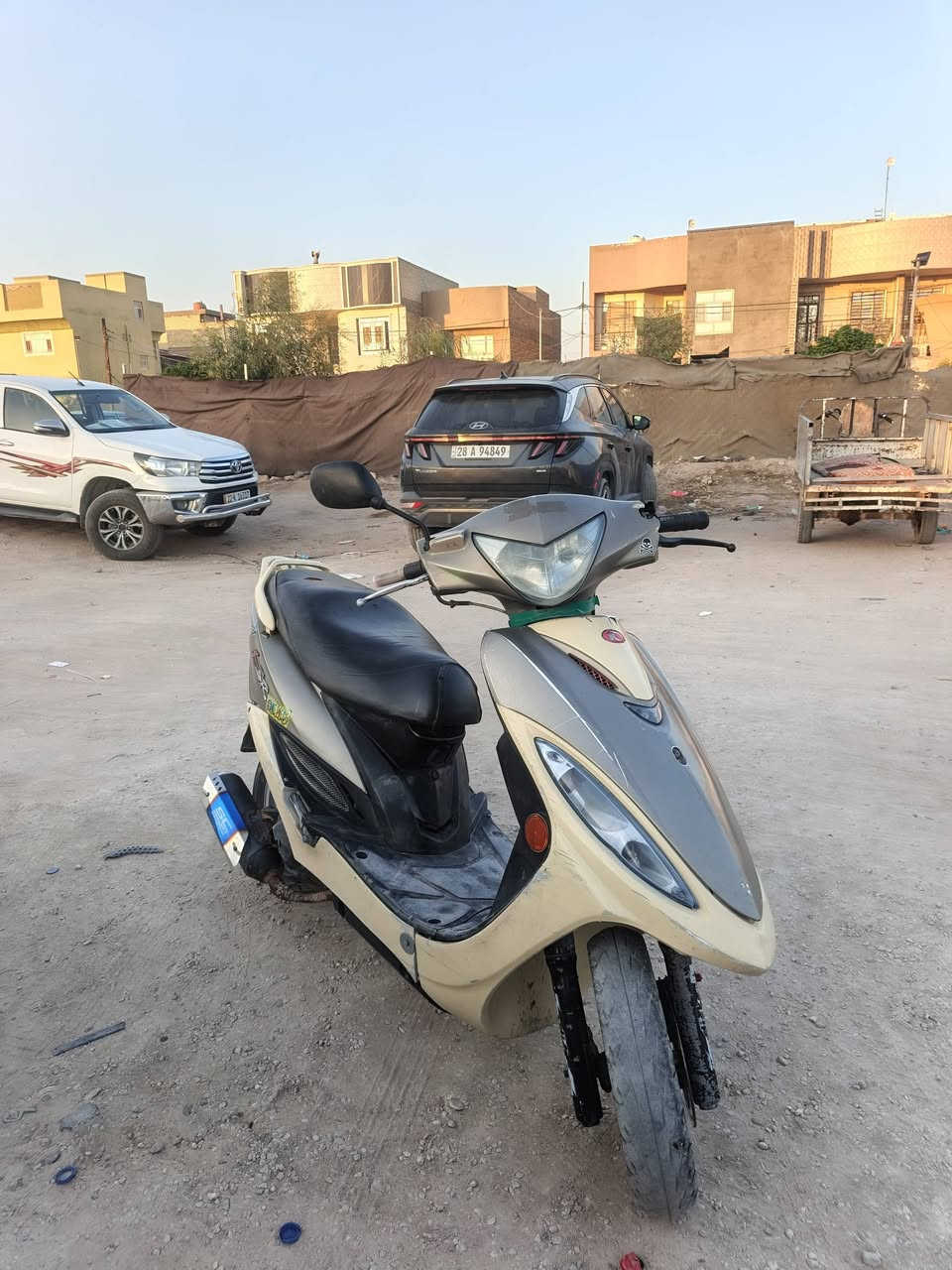 كامكو G4 دراجه نضيفه كامله كهربائياته لايت عالي ناصي اشاير شخاله سكن شخال كلشي بيه شغال  كله شغاله المكينه برغي ما مفتوح منه 📍📍📍( المكينه بيه بخار  بدون تنقيص)(نكره سلف هندر واحد)  (العنوان نجف الاشرف حي النداء متواجد واتساب) (***********)
