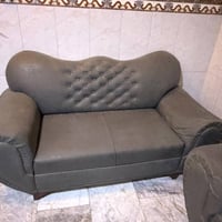كنبة تركي • مستعملة • تضرر باليد