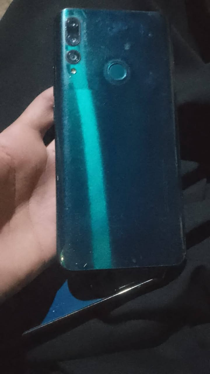 صورهالسلام عليكم HUAWEI Y9 Prime 2019 البيع ذاكره ١٢٨ مستخدم مبدل شاشه اصليه سعر ٨٥ مكان رفاعي ***********

