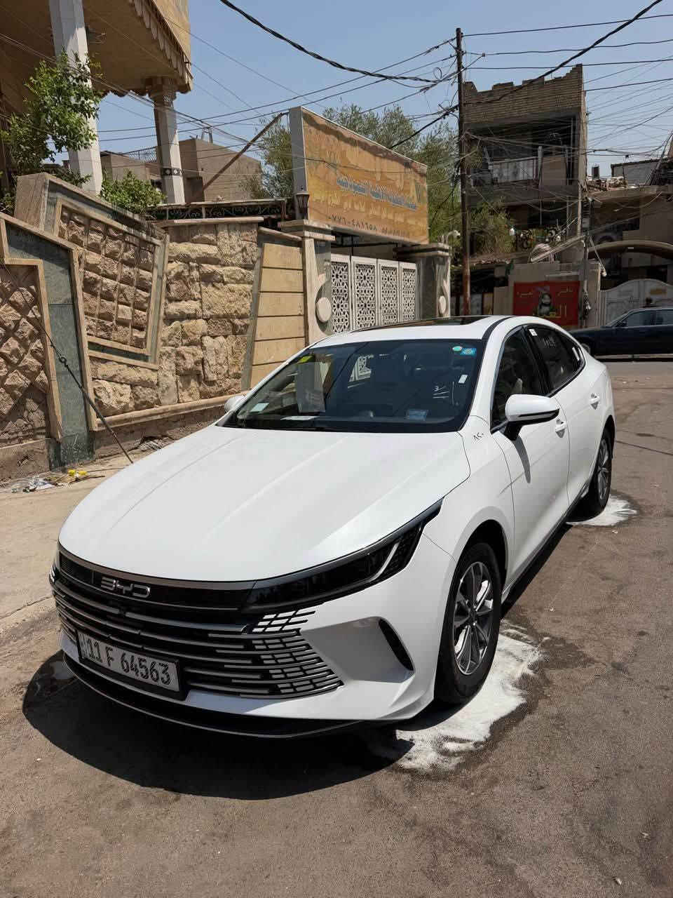سلام عليكم
byd دستروير 2025 

رقم بغداد

مستخدمة 1 الف على كهرباء و 3 الف على بانزين 
بعدها زيرو  

🚙فول مواصفات ام الفتحة 

مكفولة  كفالة عامة شرط وين ما يعجبك  افحص

كل غراضها كامله ما مستخدمات مع الشاحنه و الكارت

داخل ابيض 

فتحة سقف 

شاشه قلاب 

شاشه كبيره 

بصمه مع كرت تشتغيل

اوتو هولد 

كير ماوس 

مثبت سرعه 

لايتات زننون

حساسات خلفيه

كامره خلفيه 

السيارة زيرو بعدها 

السعر  واتصل وبيك خير وتدلل 

موجود وات ساب 

مكاني بغداد البلديات 

***********
