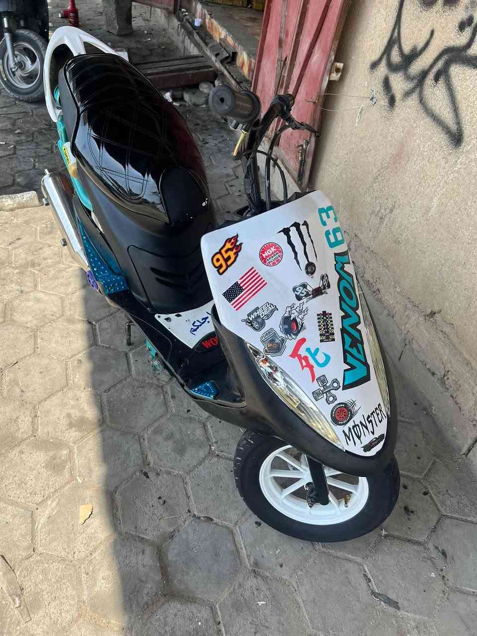 ماكس عدله البيع دراجه مزوده كله كلجات خلفي ومامي رياضي قايش جلاتين بوشه 55كزوز رياضي ويل مشيف رياضي سلف رياضي شوته 4ولف رياضي دراجه تخوف شلعه ومعدل رميه بلكزوز ماتكطع وكفراته موجوده فقط عينه ولايت ماكو والبقيه كله موجوده سعر دراجه 625وبيه شي بصيط مامتواجد علفيس هاذ رقمي بي وتساب فقط راسني وبل خدمه مكاني البصره سفوان ***********

