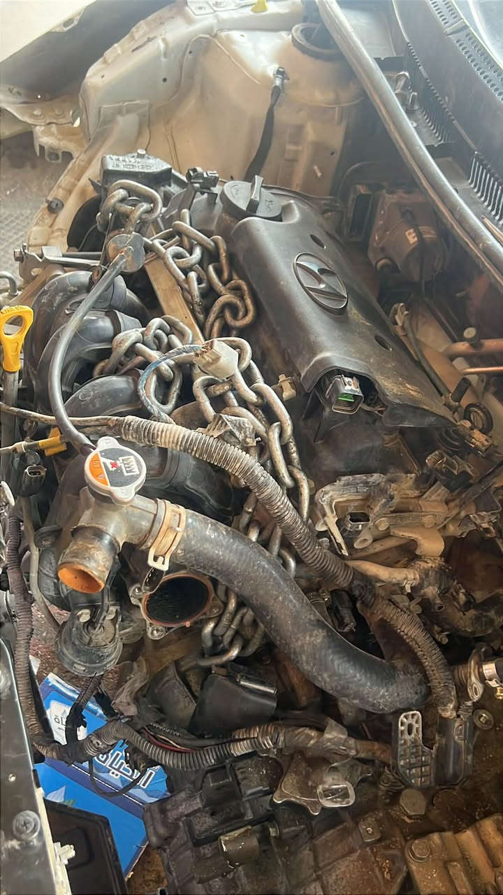 محرك اكسنت 1400 كامل للبيع مع التفرعات بدون كير محرك نضيف وكمبريسر تبريد عالي الكفاءه وبسعر مناسب الشراي يتصل على الرقم 
***********
