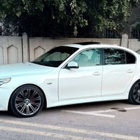 BMW 528 ALPINWEISS موديل 2010 للبيع 6سلندر بيه صفحه صبغ فول مواصفات 1/...