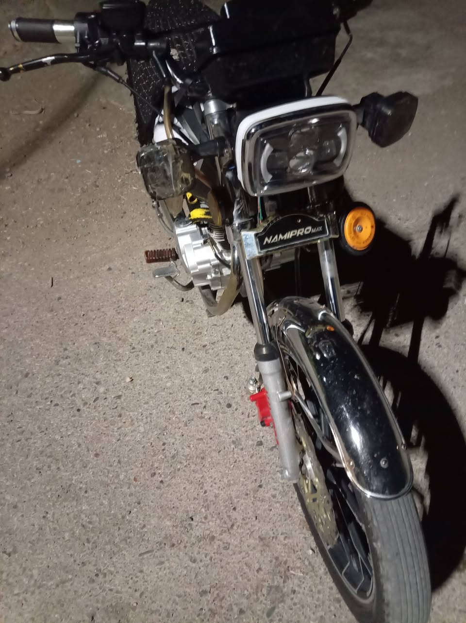 للبيع دراجه نامه برو موديل 24 محرك 200 سعر 550 وبيها مجال لطيبين اتصل وبيك خير ودلل خاص موجوي اواتصل ***********
