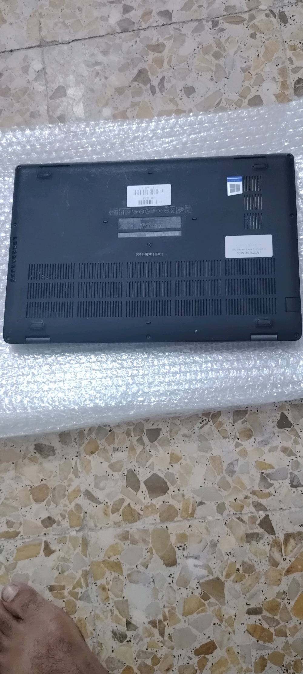 المعالج
Intel Core i5-8365U
الجيل
الجيل الثامن
الأنوية
4 أنوية / 8 خيوط معالجة
سرعة المعالج
1.60GHz وتصل إلى 4.10GHz
الرام
8GB DDR4
كرت الشاشة
Intel UHD Graphics 620 مدمج
نظام التشغيل
Windows 11 Pro 64-bit
BIOS
UEFI
الشاشة لمس

14 بوصة   بدقة FHD 
USB
3 منافذ USB-A + USB-C
HDMI
موجود
الشبكة
LAN RJ-45
Wi-Fi / Bluetooth
موجودان
قارئ ذاكرة
MicroSD
الكاميرا
HD 720p