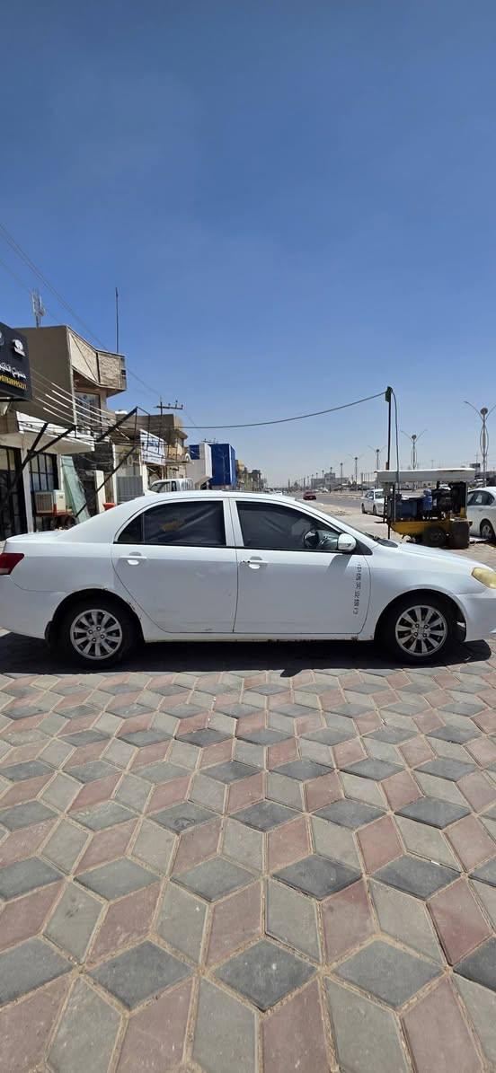 BYD 2013 للبيع 
رقم قادسية بإسمي وسنوية لـ 2029. محرك وكير أوتو بلادي وتبريد كُلهن مكفولات، ماشية 120 ألف كم. 
السعر 45 وبيها مجال 
***********
مكاني ديوانية
