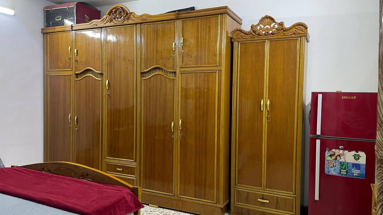 سلام عليكم غرفه نوم صاج تزكام 6 قطع شغل ايدي لبيه كنتور5 ابوب ملحق البلديات الضباط  السعر 750 الف
الاتصال ***********
