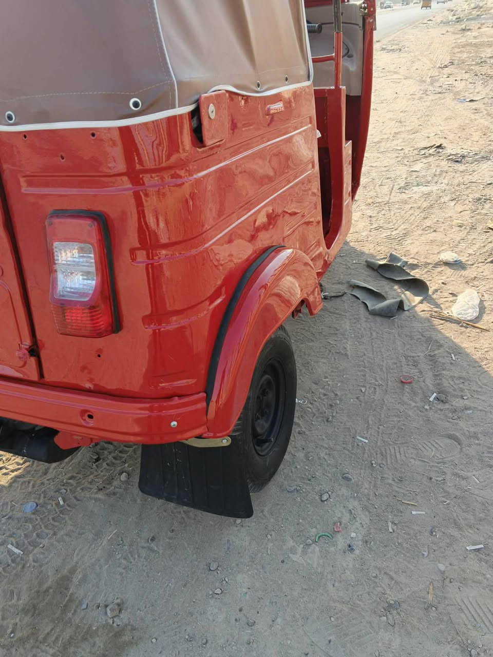 تكتك للبيع زيل محور باجاج
18 وراق كامله جاهزه شغاله نكره 

سعر 2 قفله بغداد قرب الشعب

اتصال ‏‪***********‬‏

واتساب  ‏‪***********‬‏
