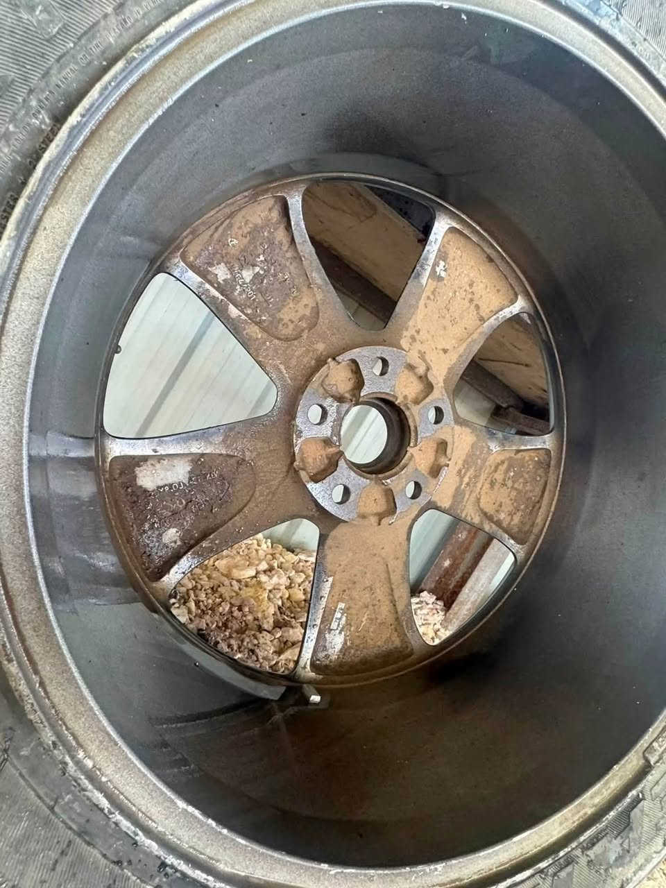 ويل جارجر SXT نضيف بي خدوش بسيطه ما مصلح ولا ملعوب بي تاير نضيف للبيع تواصل واتساب ***********
